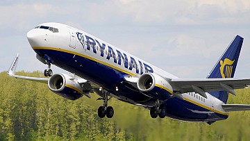 Ryanair przywróci rejsy ze Szczecina do Krakowa